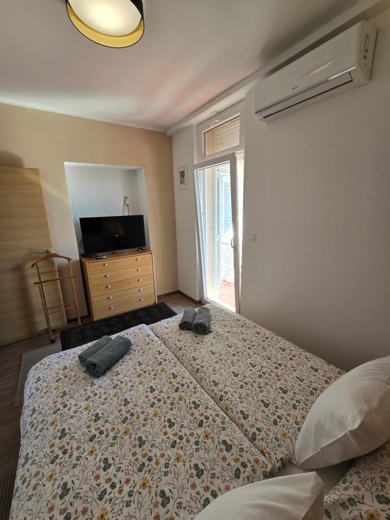 Ivana Central Apartment Дубровник Экстерьер фото